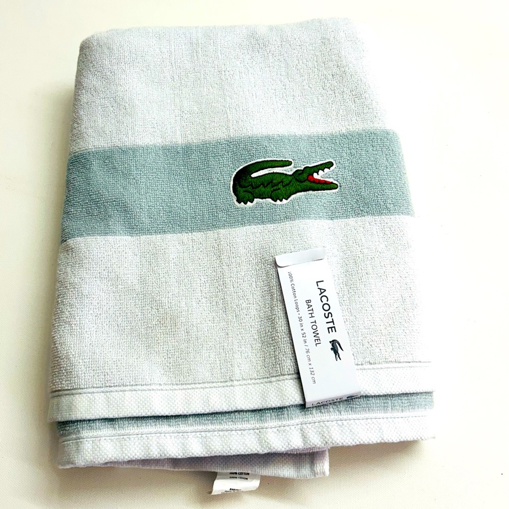 NWT‎ Lacoste Bath Towel - 100% Cotton 30 X 52
